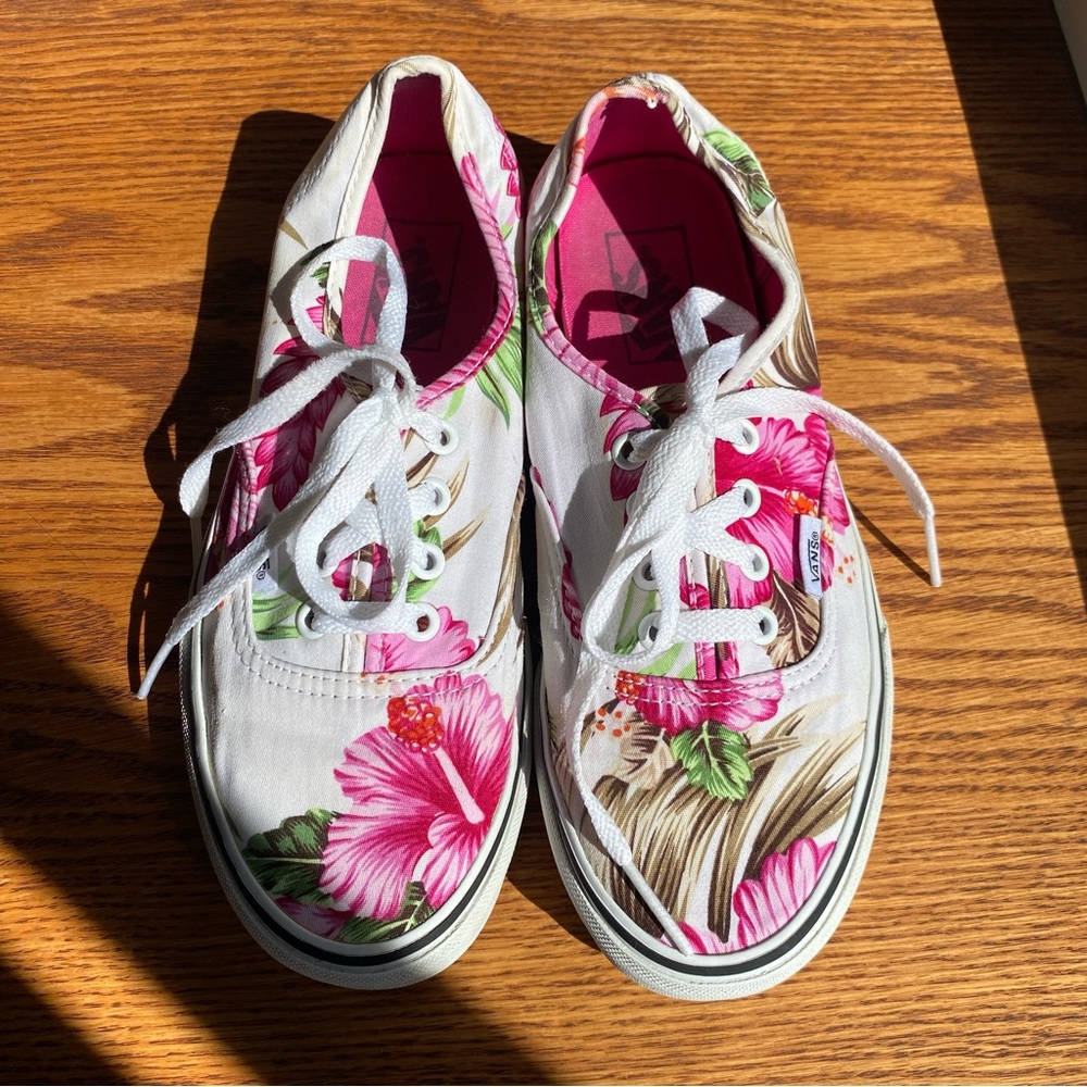 Vans Pink Floral Canvas Sneakers Men or Women